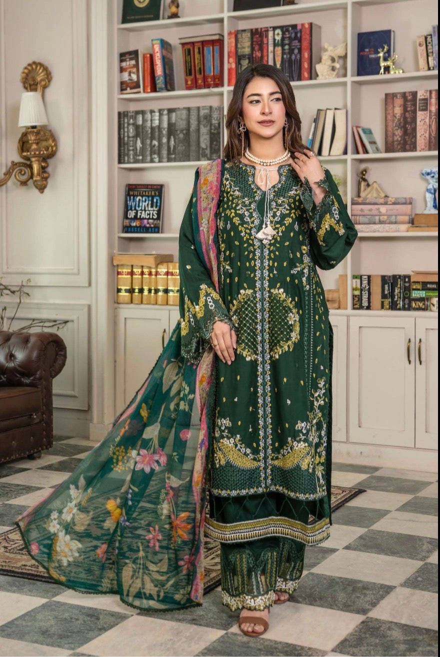 Hoorain Staple Linen Embroidered Hand Embellished Kameez Linen Palazzo & Chiffon Dupatta with Rich Floral Motifs